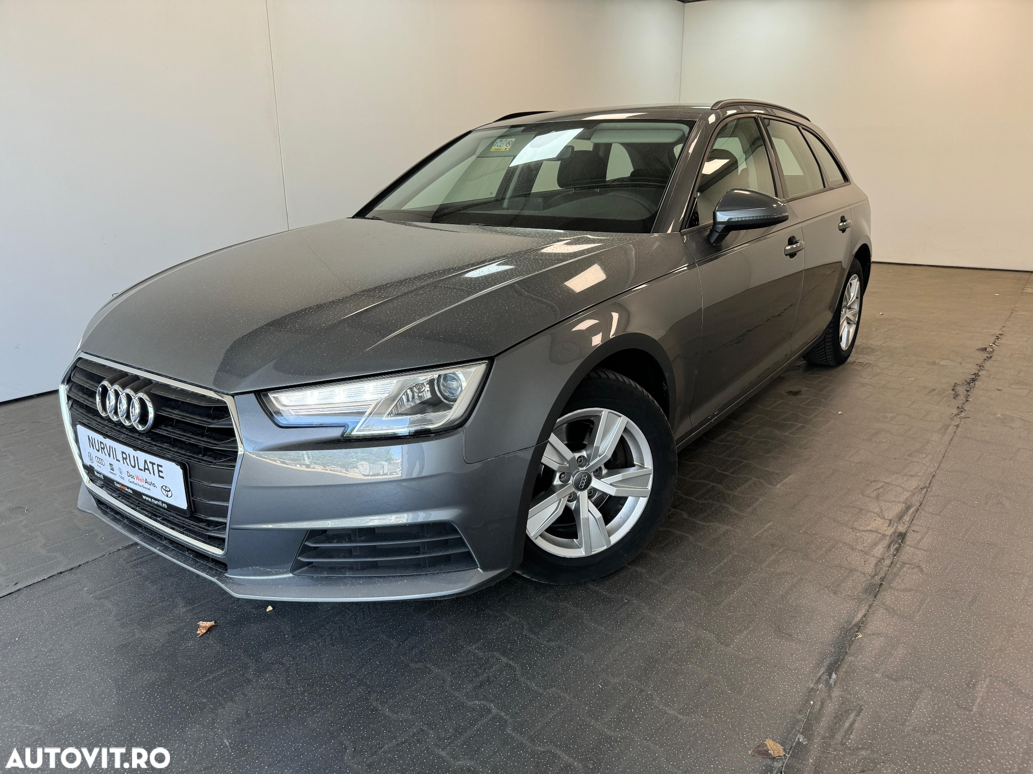 Audi A4 Avant 2.0 TDI S tronic Sport - 4