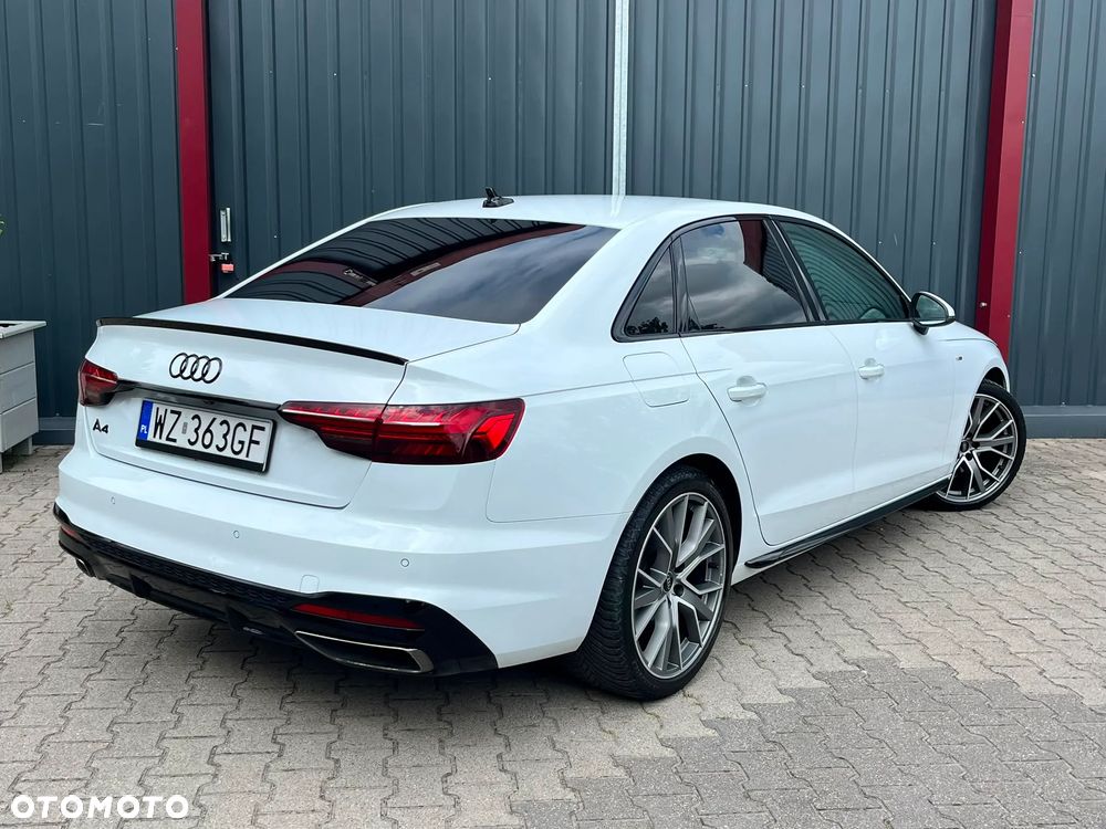 Audi A4 Limousine 35 TFSI mHEV S Line S tronic - 4