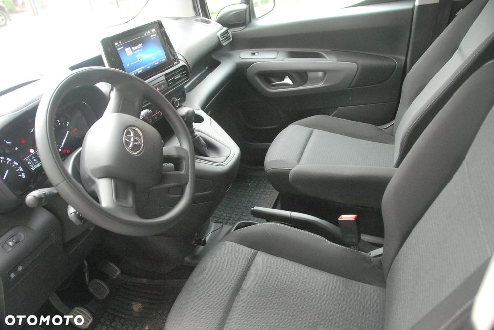 Toyota Proace City Verso 1.5 D-4D Business - 8