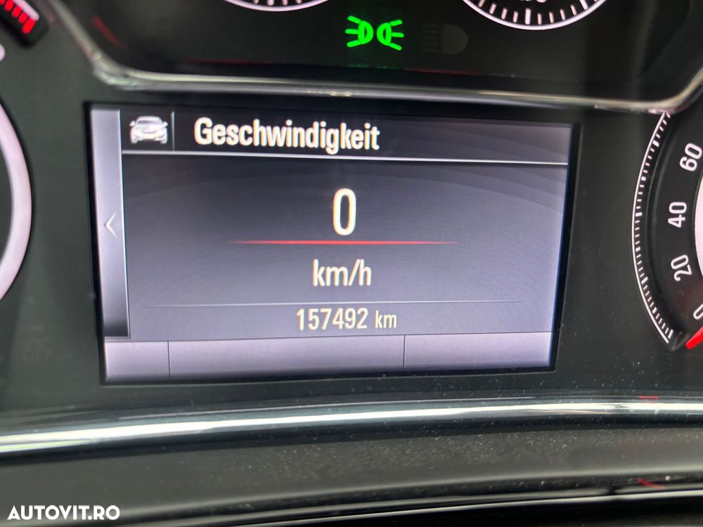 Opel Insignia 1.4 Turbo ECOTEC Start/Stop Cosmo - 12