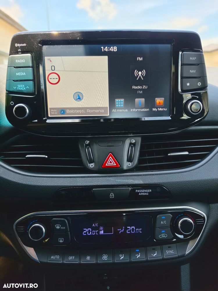 HYUNDAI i30 2018 — imagine 8