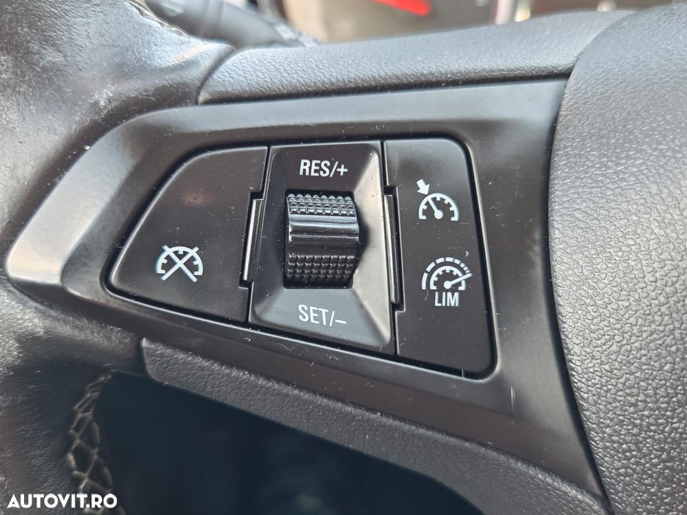 Opel Astra 1.6 D Start/Stop Automatik Business - 28