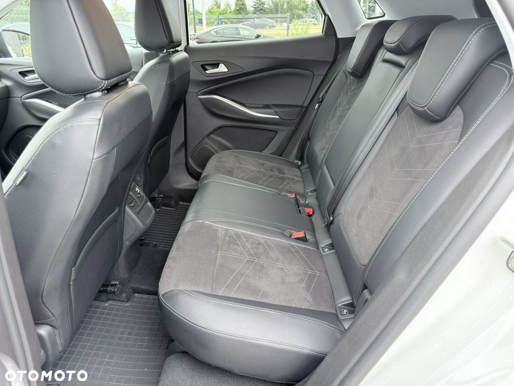 Opel Grandland 1.5 D Automatik Business Edition - 12