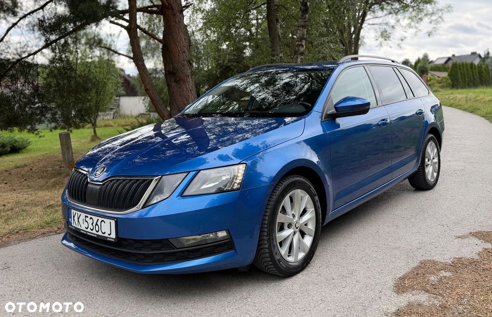 Skoda Octavia 1.6 TDI DSG Style - 2