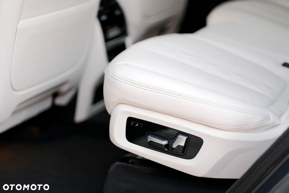 BMW X7 M50d sport - 15