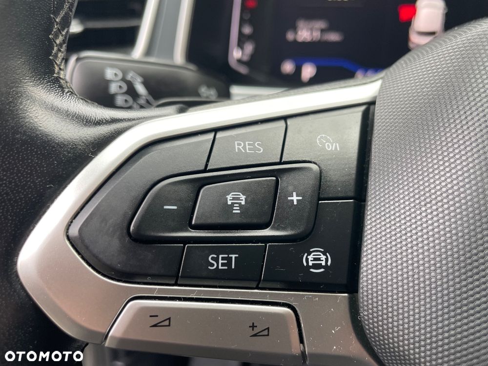 Volkswagen T-Roc 2.0 TDI SCR DSG Sport - 19