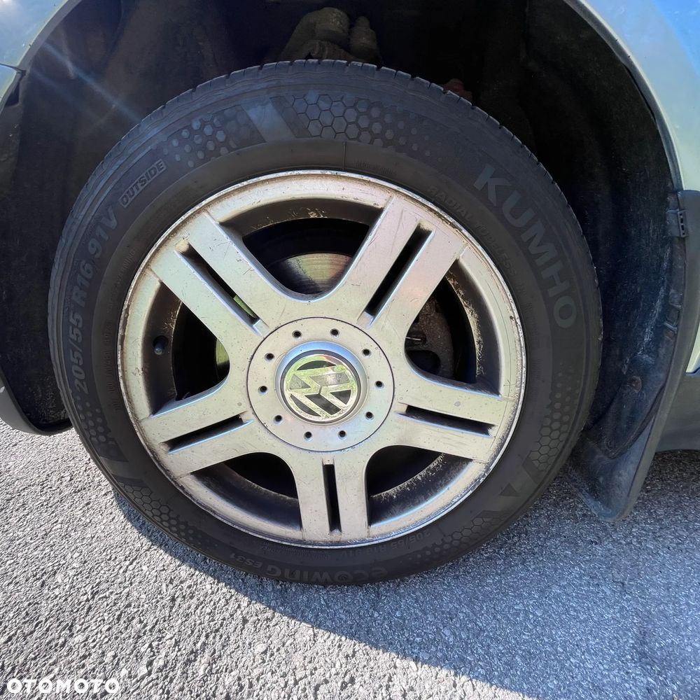 Volkswagen Passat 1.8T Comfortline - 27