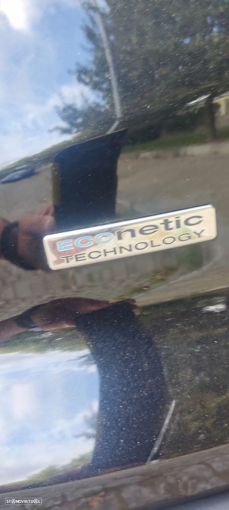 Ford Focus SW 1.6 TDCi ECOnetic 99g S&S Titanium - 13