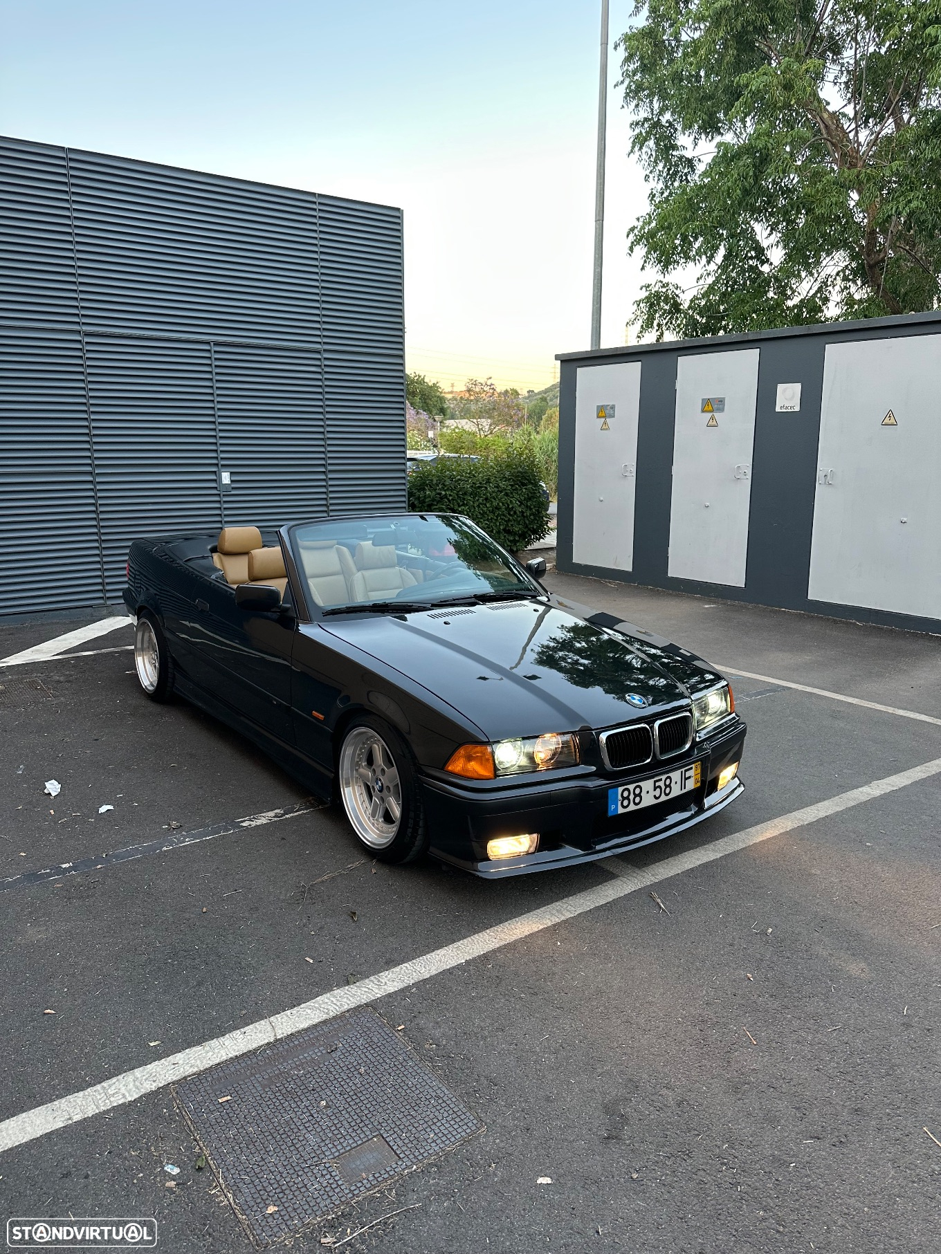 BMW 318 i Cabriolet - 2