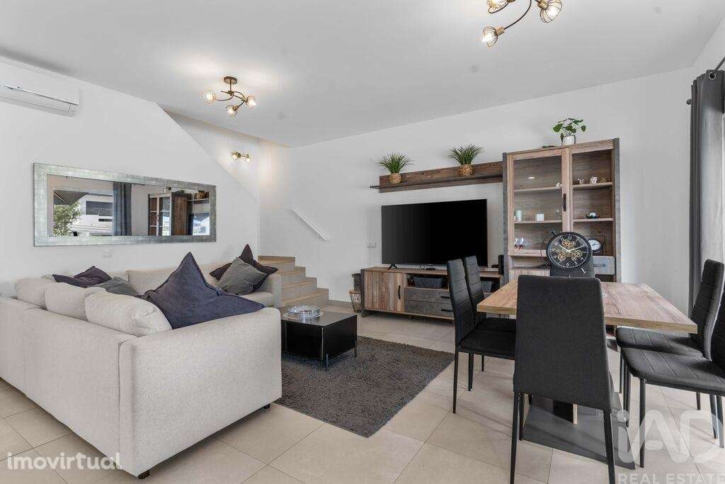 Casa / Villa T4 em Estômbar e Parchal de 178,00 m2 - Grande imagem: 3/22