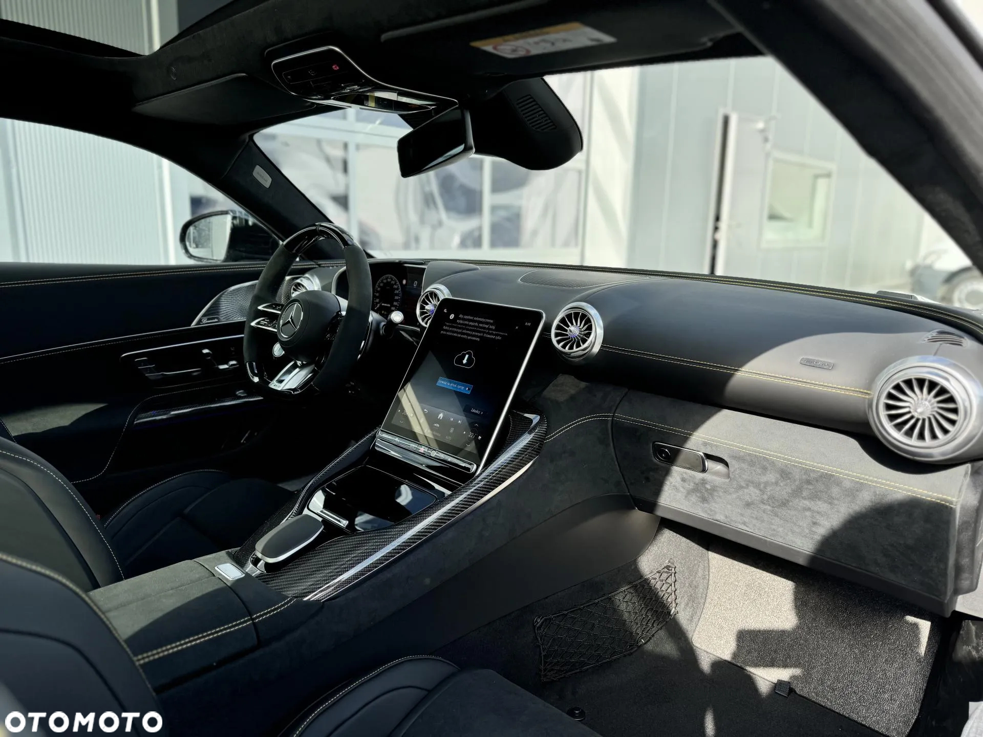 Mercedes-Benz AMG GT 63 4Matic+ - 15