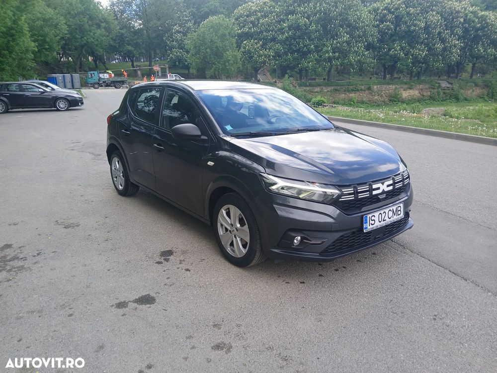 Dacia Sandero SCe 75 Essentiel - 1
