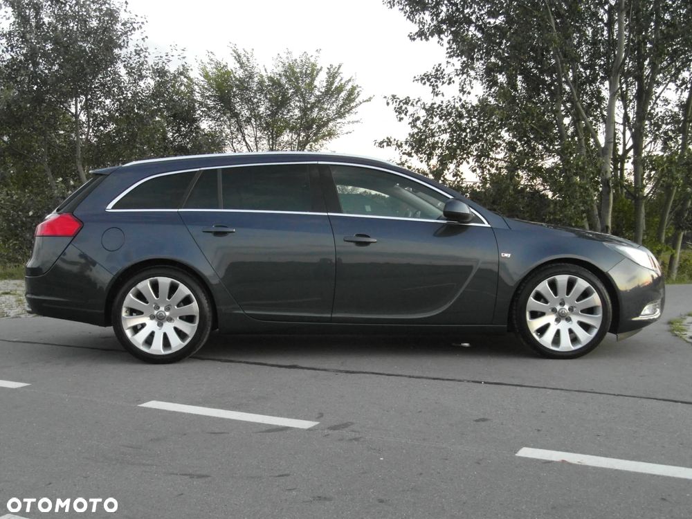 Opel Insignia 2.0 T Cosmo 4x4 - 11