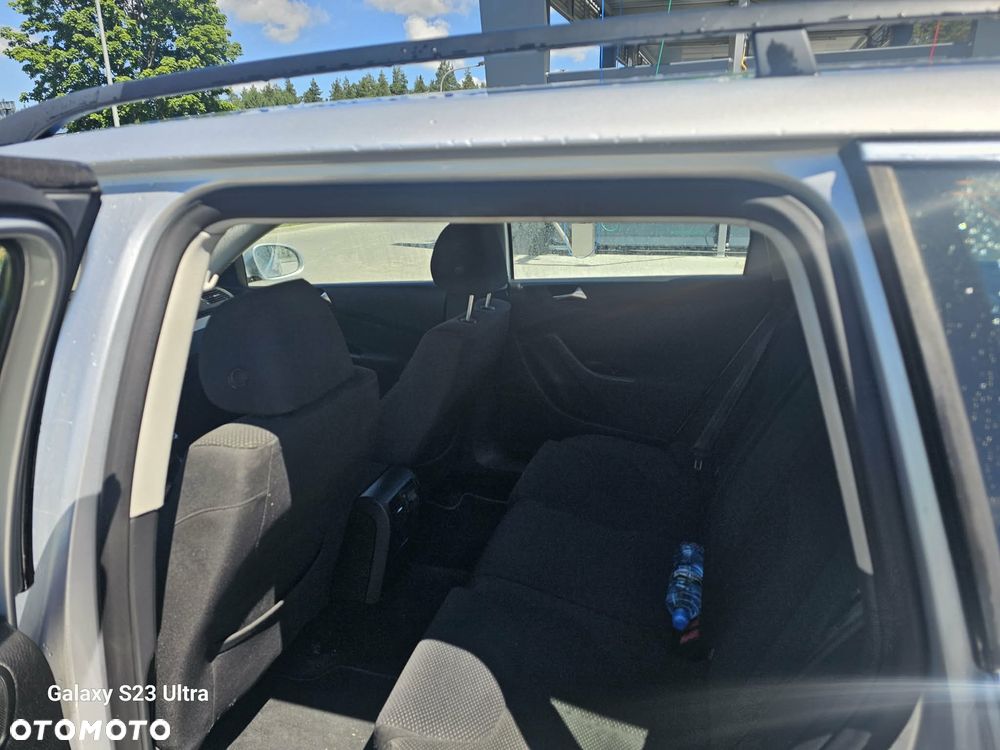 Volkswagen Passat 2.0 TDI Comfortline - 21