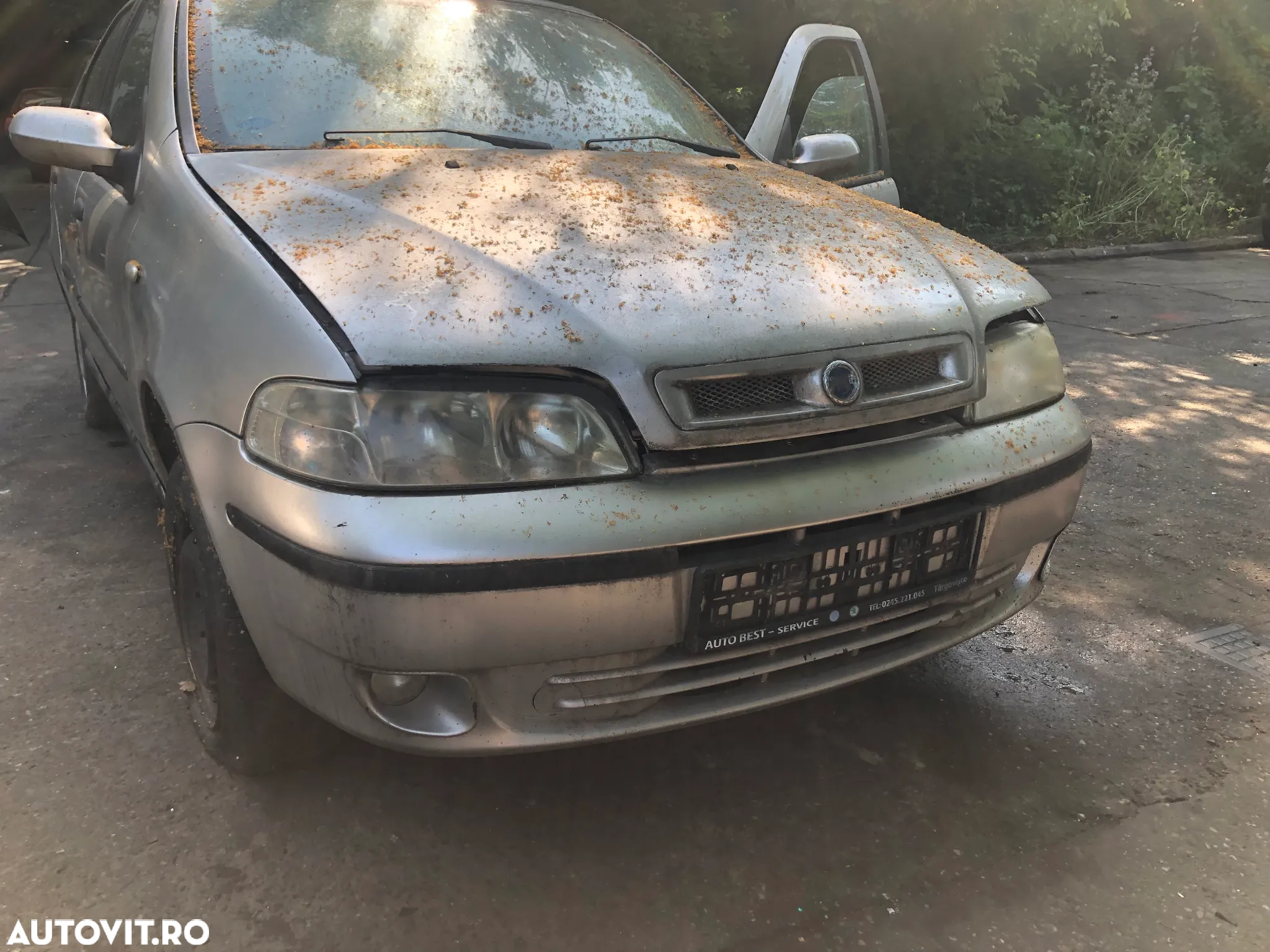 Bara fata Fiat Albea gri argintiu 2004 - 4