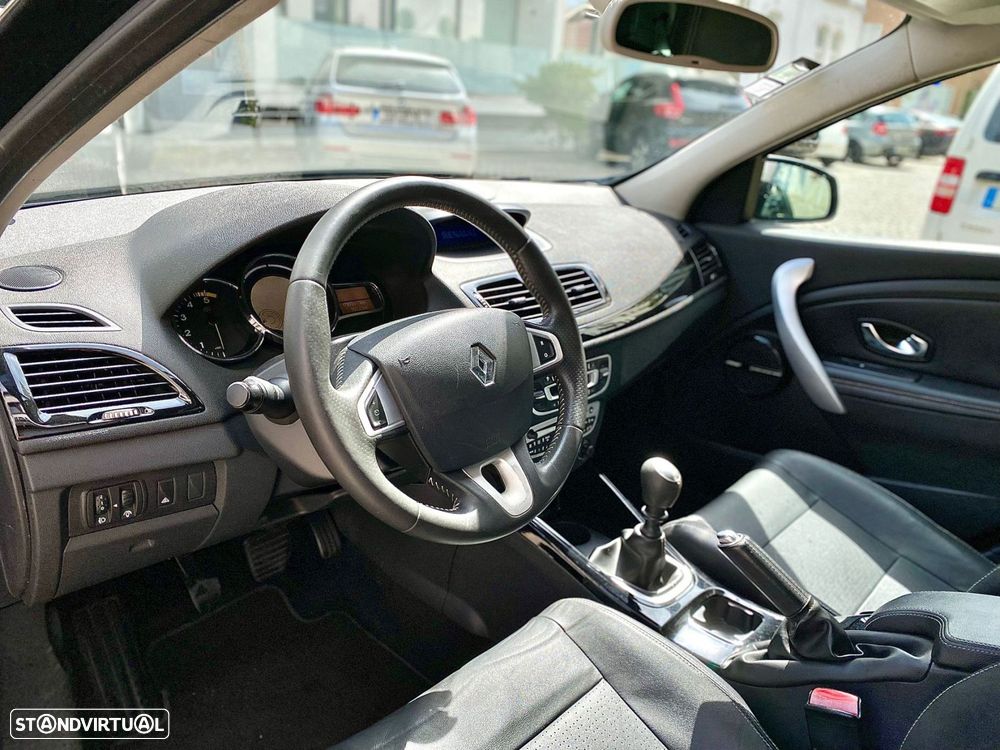 Renault Mégane 1.5 dCi Comfort SS - 13