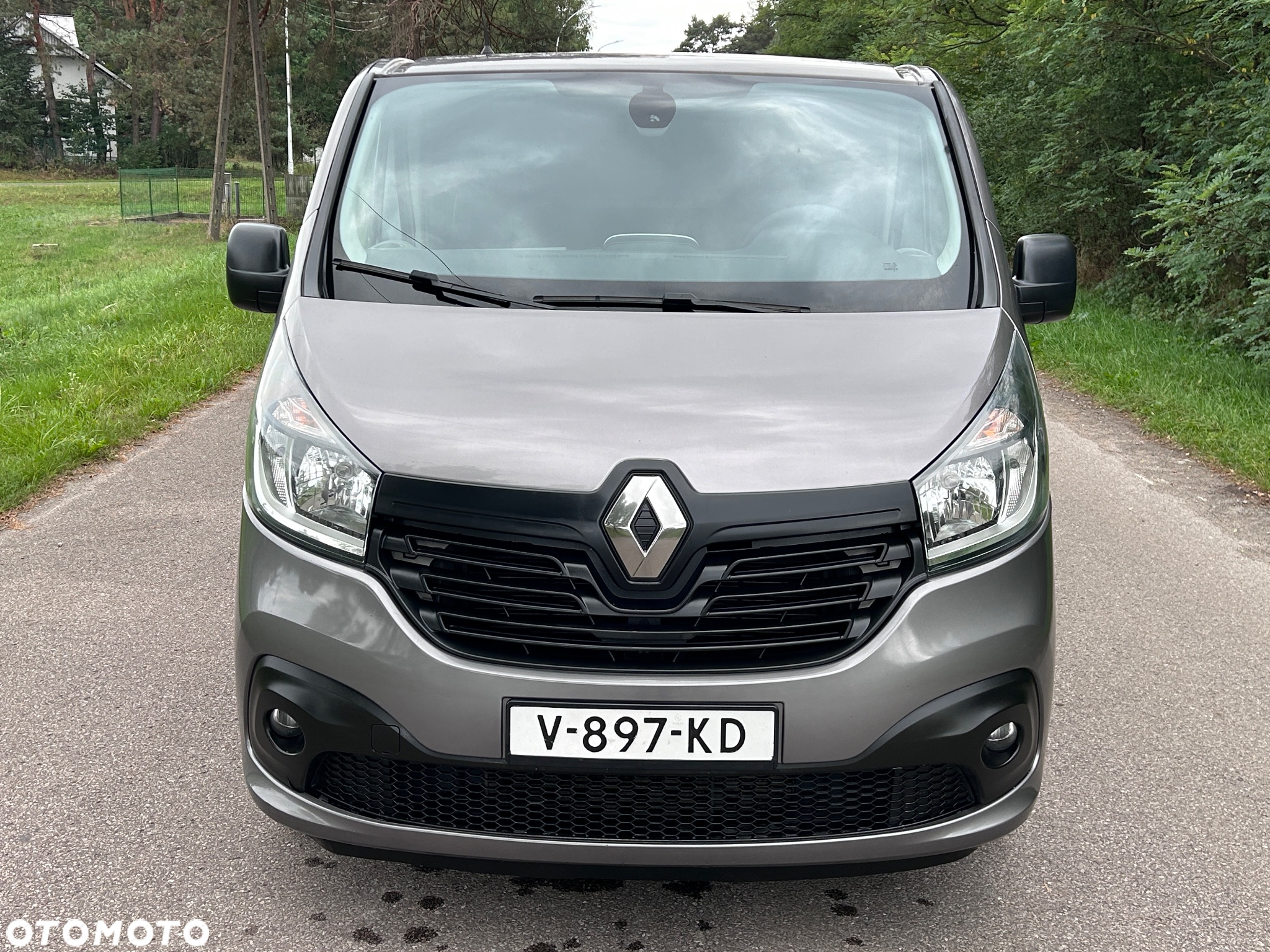 Renault TRAFIC - 6