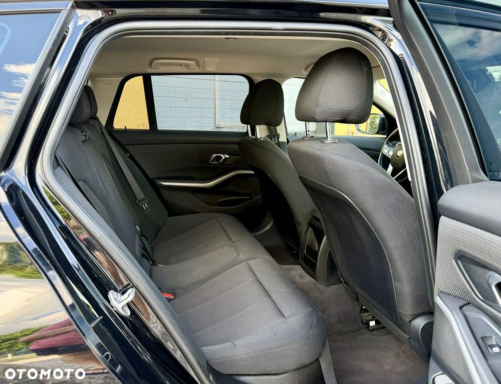 BMW Seria 3 - 14