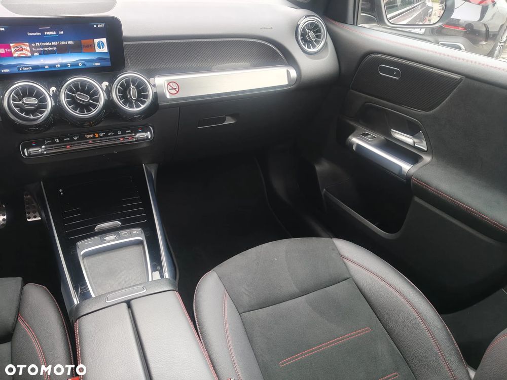 Mercedes-Benz GLB 220 d 4-Matic AMG Line 8G-DCT - 22