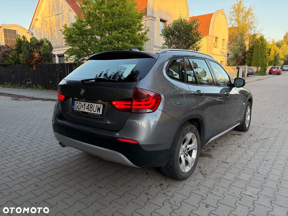 BMW X1 xDrive18d - 6