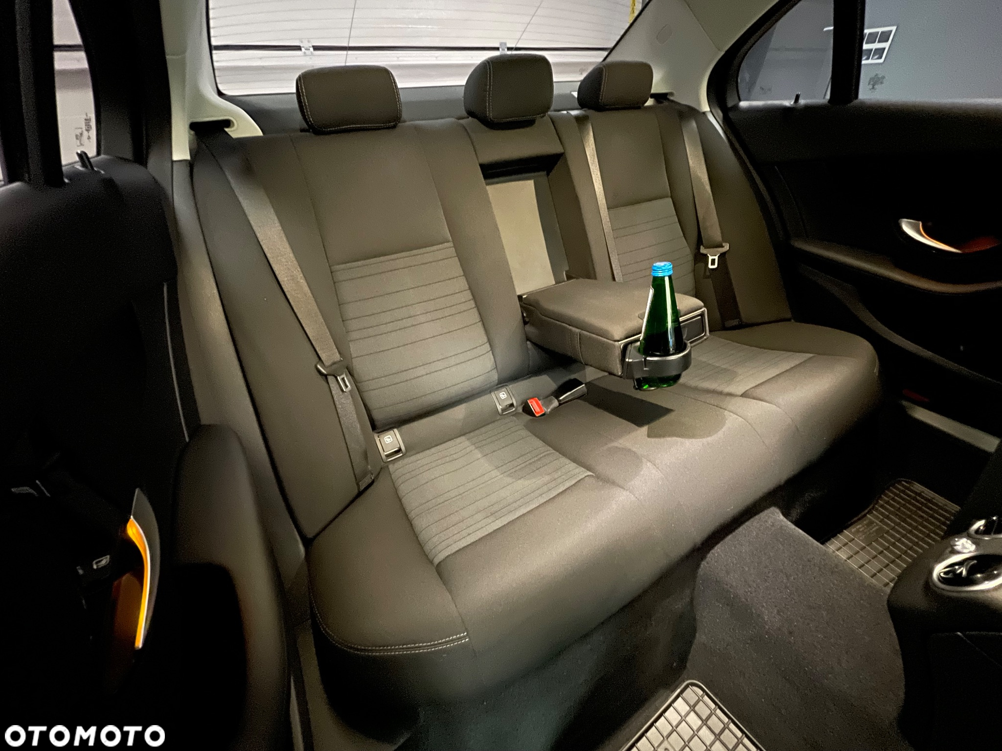 Mercedes-Benz Klasa C 160 9G-TRONIC - 24