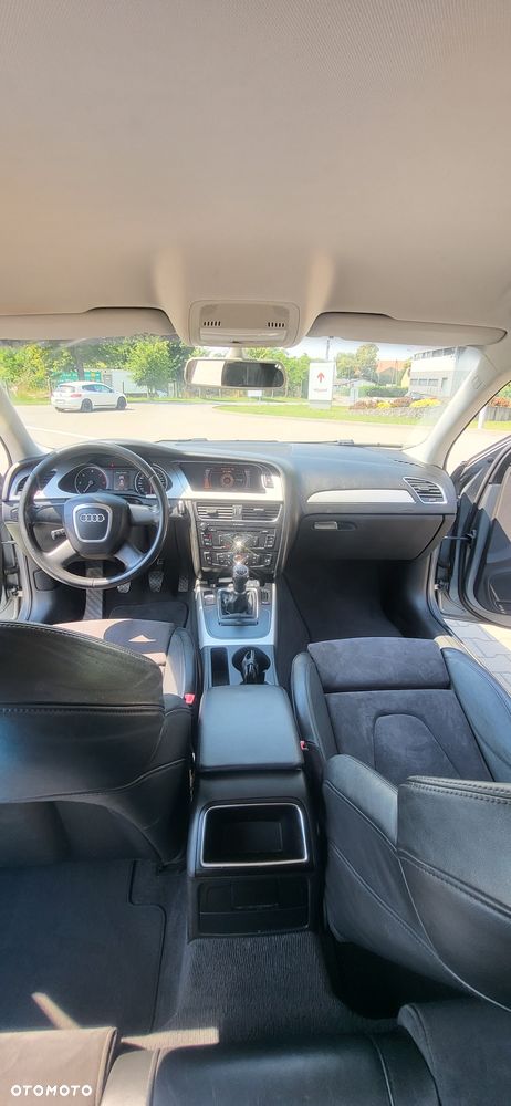 Audi A4 Limousine - 7