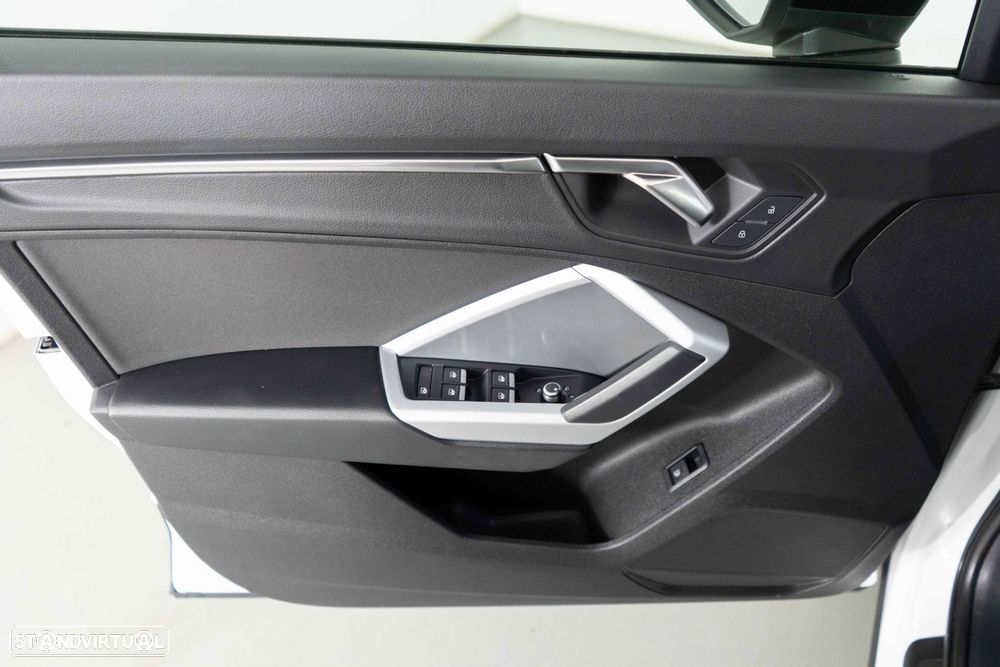 Audi Q3 45 TFSIe S tronic - 20