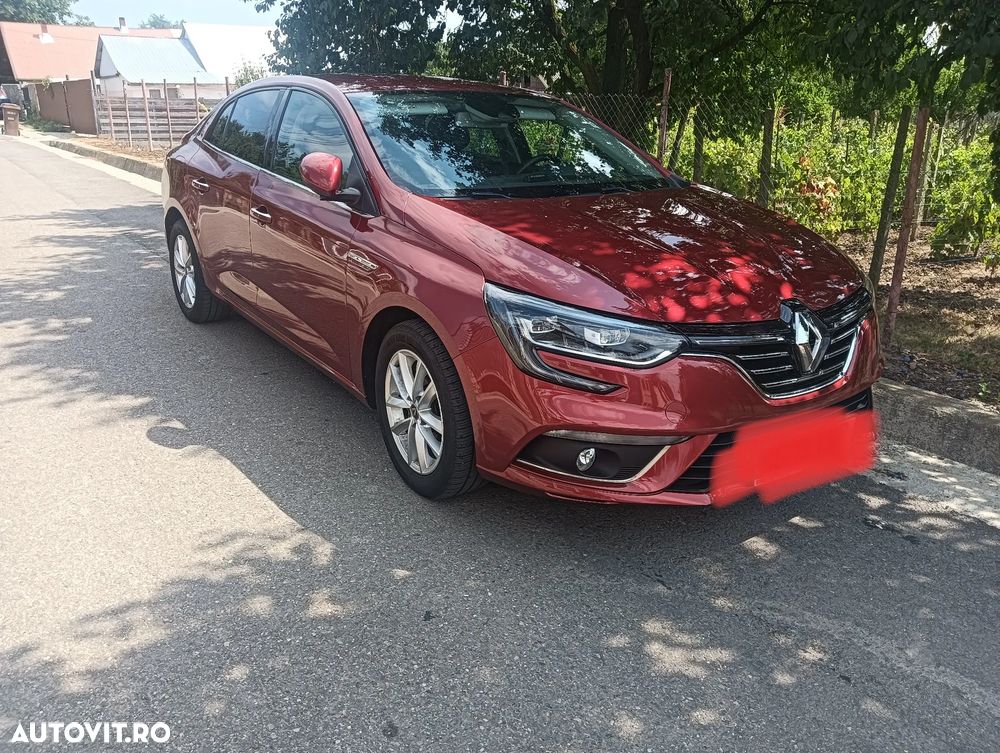 Renault Megane 2019 photo 2
