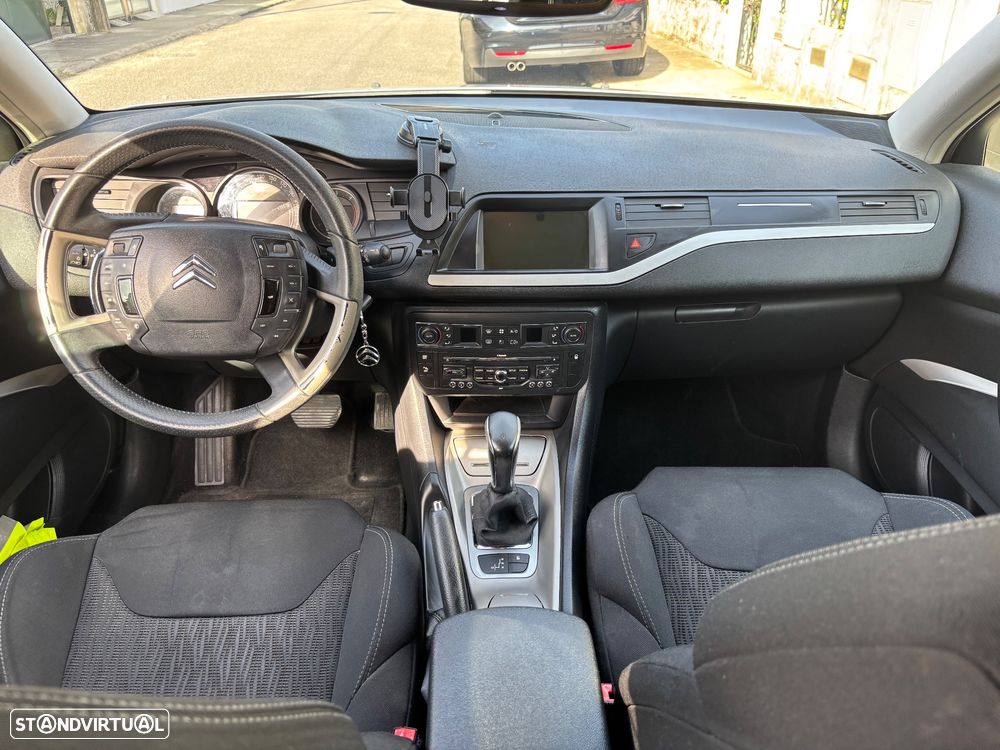 Citroën C5 Tourer 1.6 e-HDi Séduction Air.CMP6 - 14