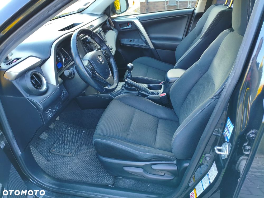 Toyota RAV4 2.0 Premium - 10