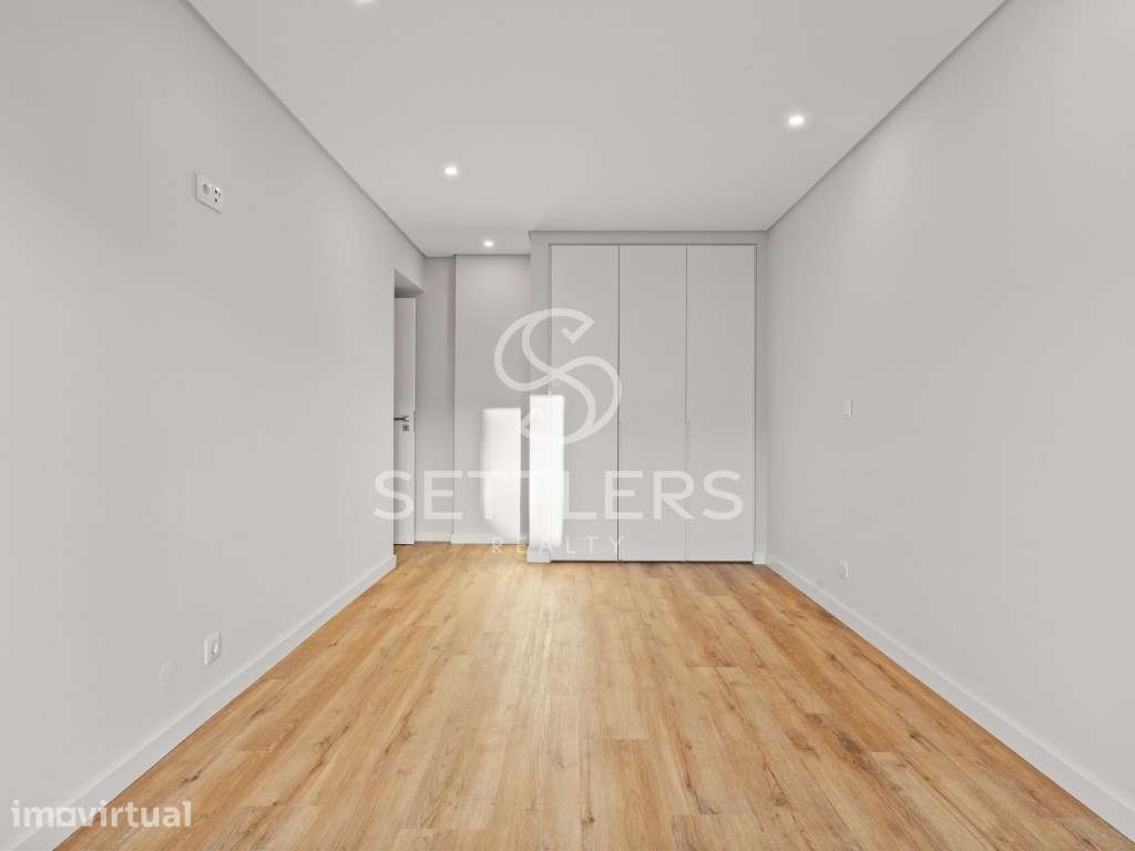 Apartamento T3 totalmente remodelado - Quinta da Bicuda - Grande imagem: 5/18