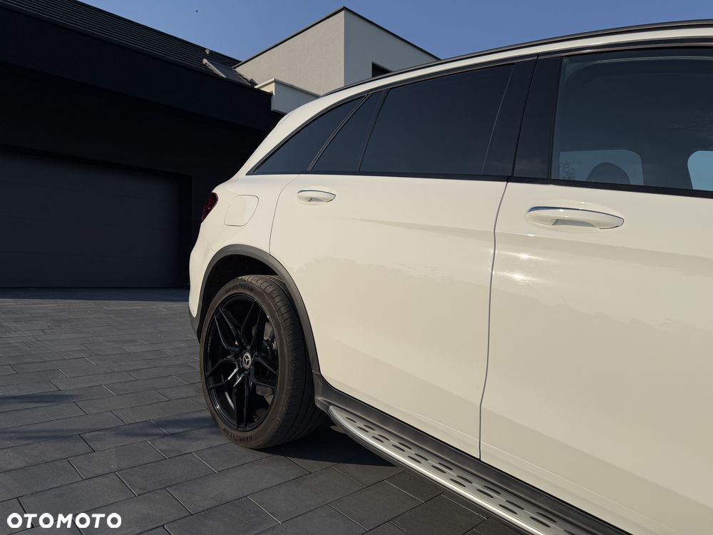 Mercedes-Benz GLC - 6