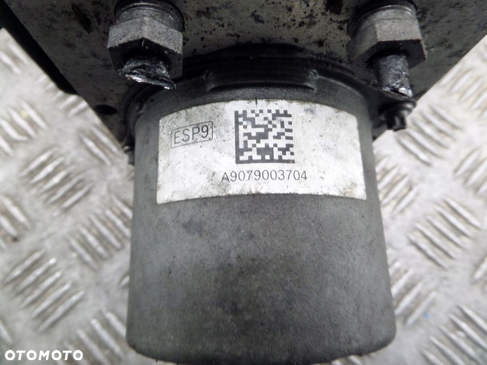 mercedes w907 pompa abs a9079003704 - 5