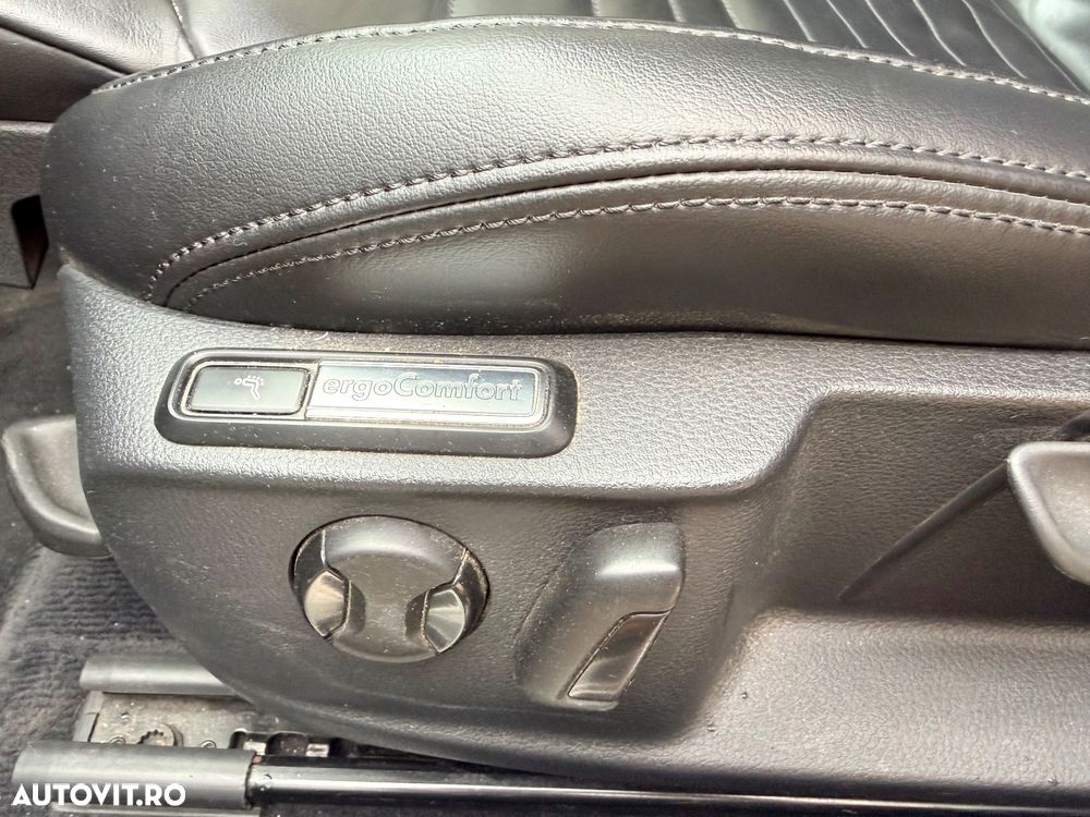 Volkswagen Passat 2.0 TDI DSG Highline - 10