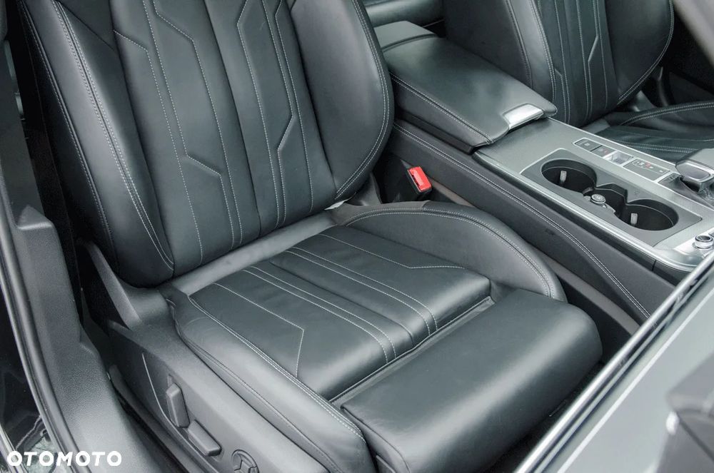 Audi A6 Allroad - 24