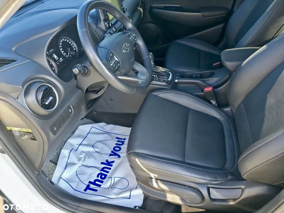 Hyundai Kona - 17
