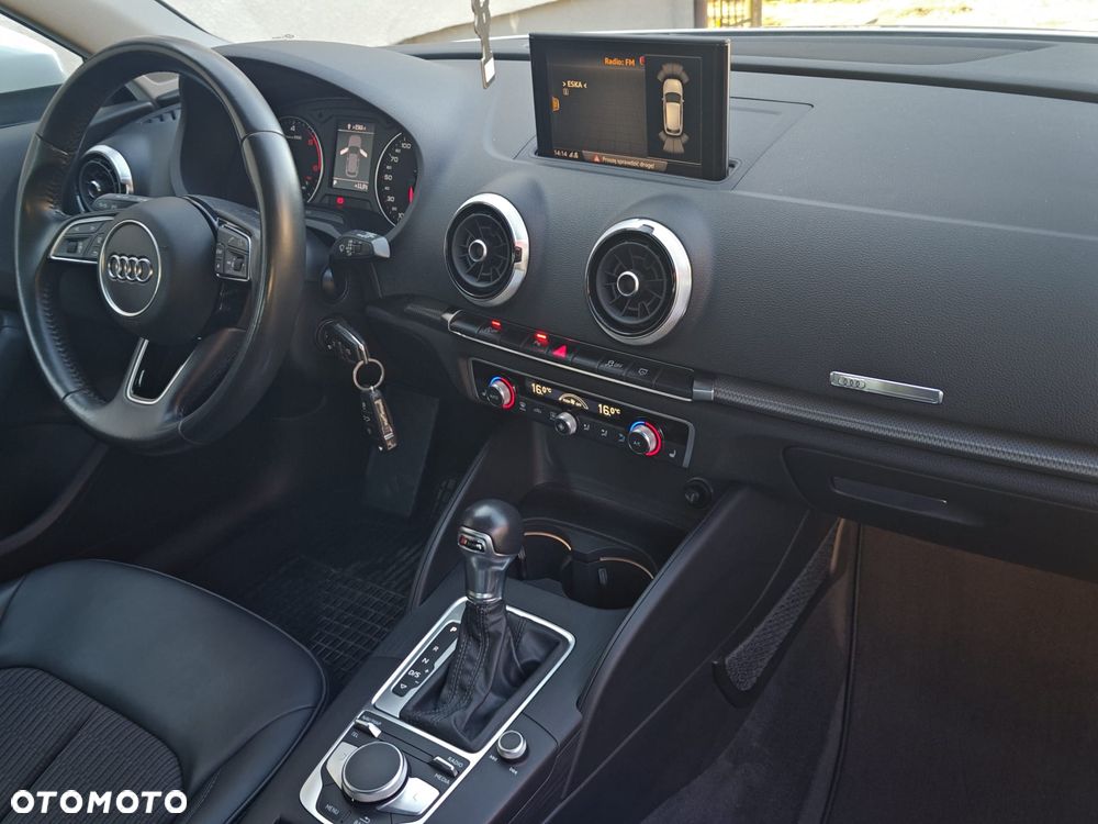 Audi A3 Sportback 2.0 TDI S tronic - 26