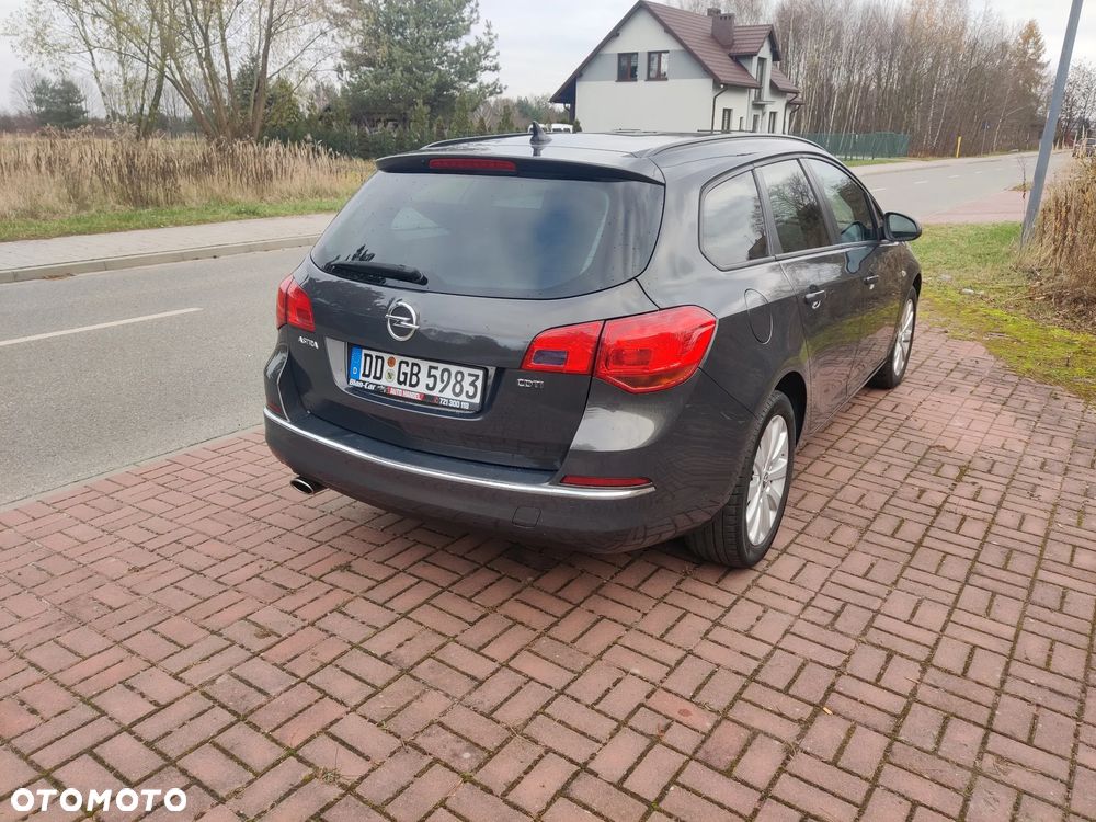 Opel Astra 2.0 CDTI DPF Color Edition - 5