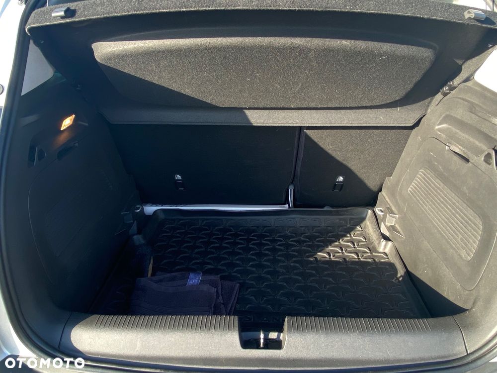 Opel Crossland X 1.2 T GPF Enjoy S&S - 11