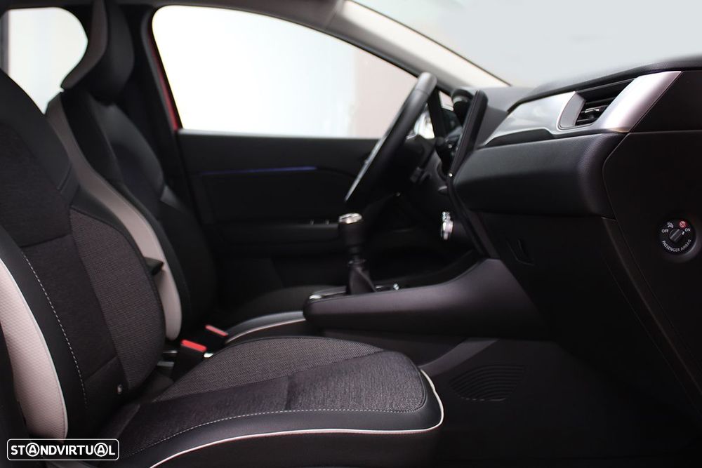 Renault Captur 1.0 TCe Techno - 21