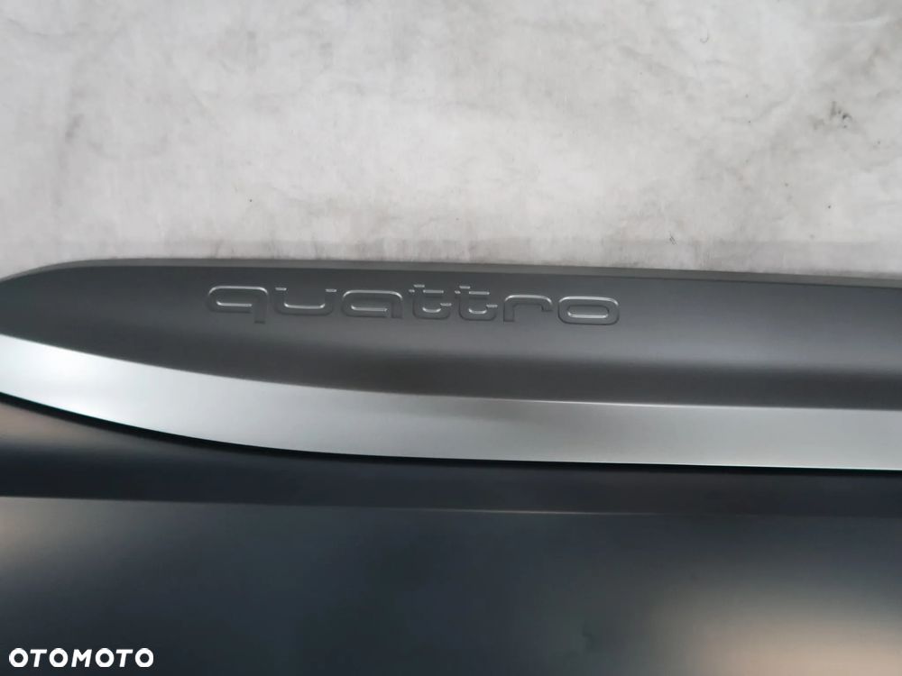Listwa Drzwi audi Q7 4M0853959C - 3