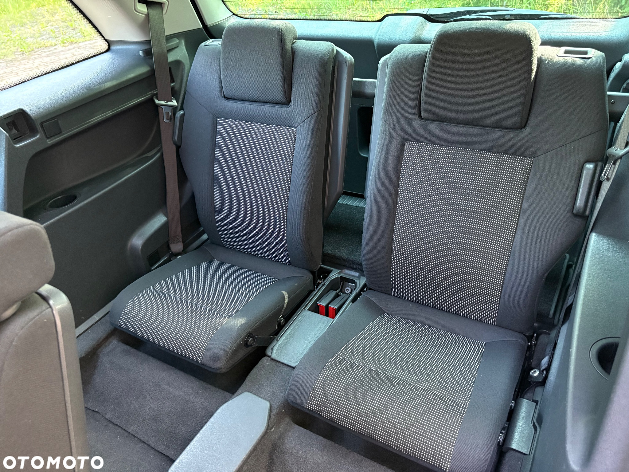 Opel Zafira 1.8 Design Edition - 10