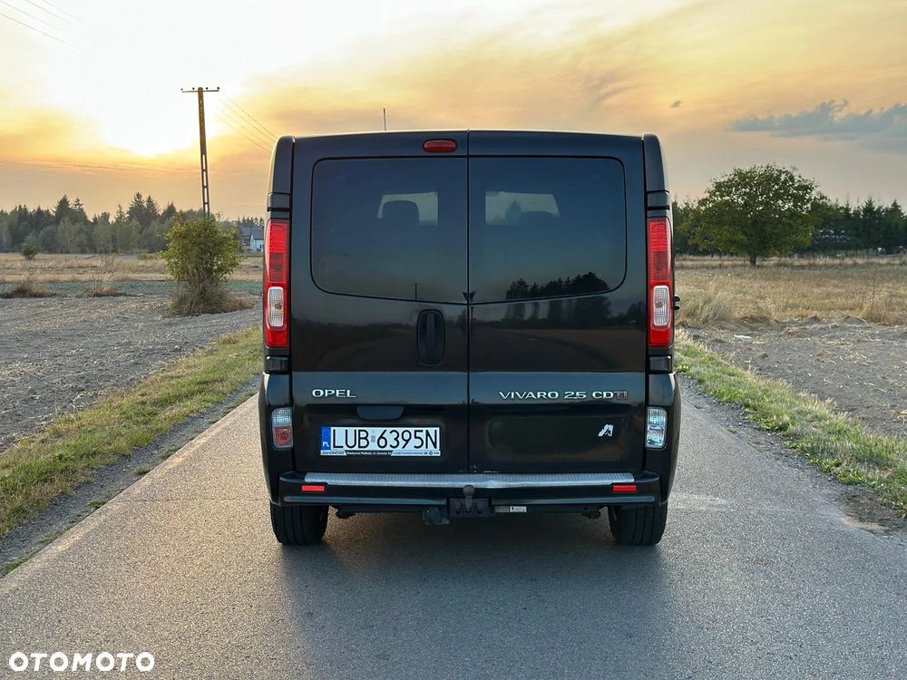 Opel Vivaro - 7