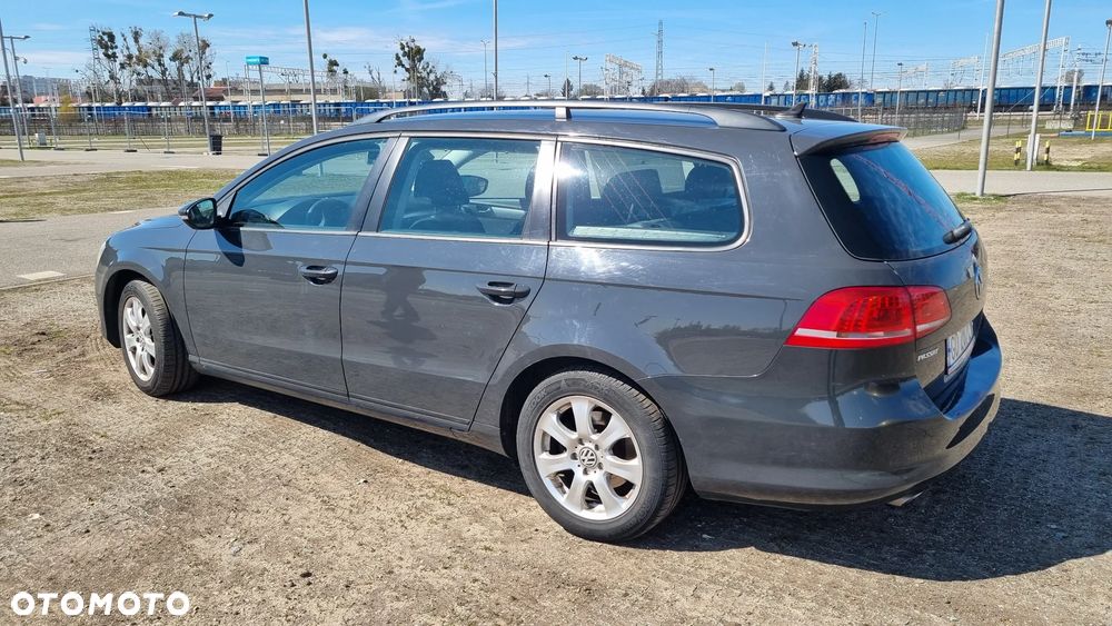 Volkswagen Passat 1.6 TDI Trendline - 7