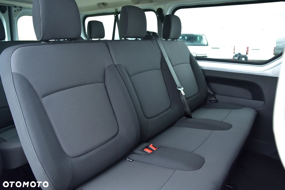 Renault Trafic Kombi 2.0 150KM Blue dCi L2 Equilibre - 23