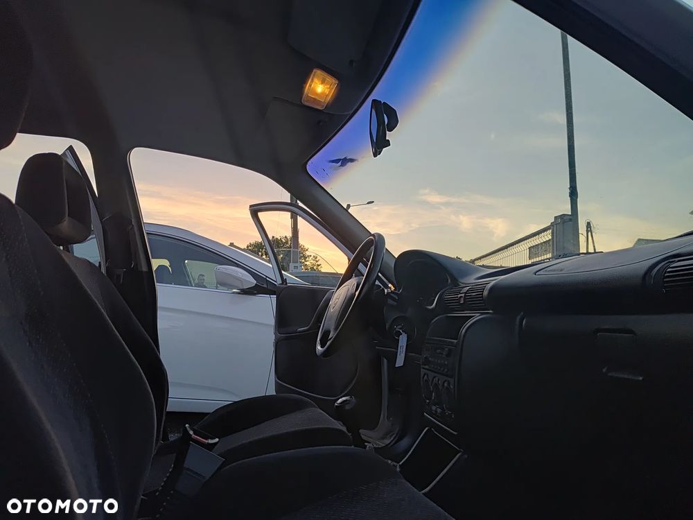 Opel Astra 1.6 - 31