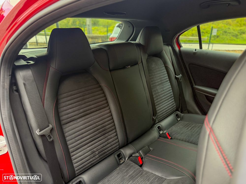 Mercedes-Benz A 180 CDi BE AMG Line - 13