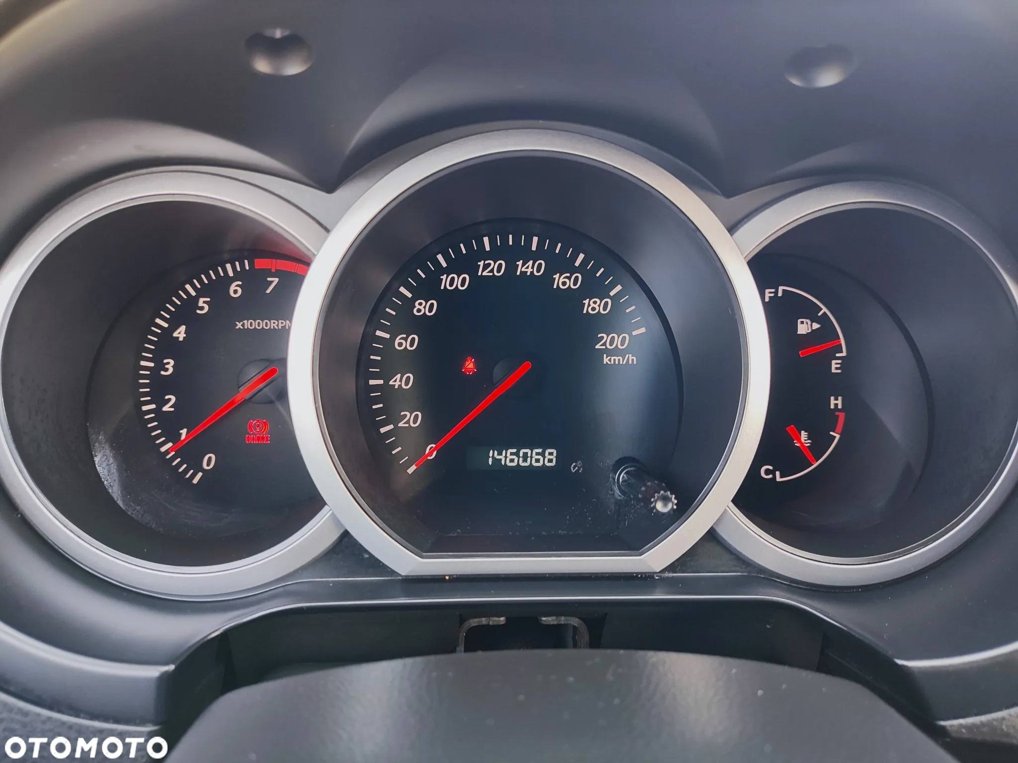 Suzuki Grand Vitara 1.6 De luxe - 19