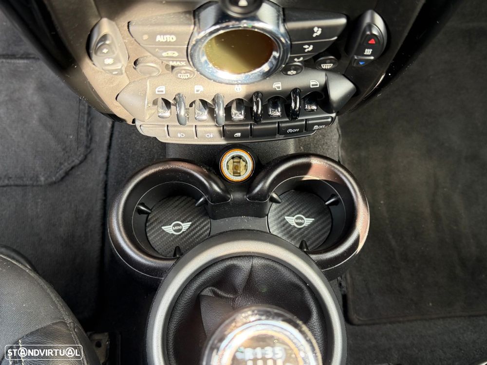 MINI Countryman Cooper SD ALL4 - 16