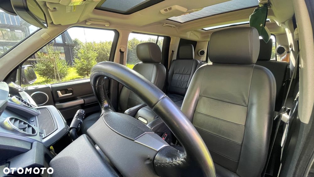 Land Rover Discovery 2.7D V6 HSE - 26